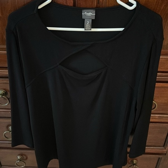 Chicos travelers black tunic blouse with cut out detailing - Picture 7 of 11